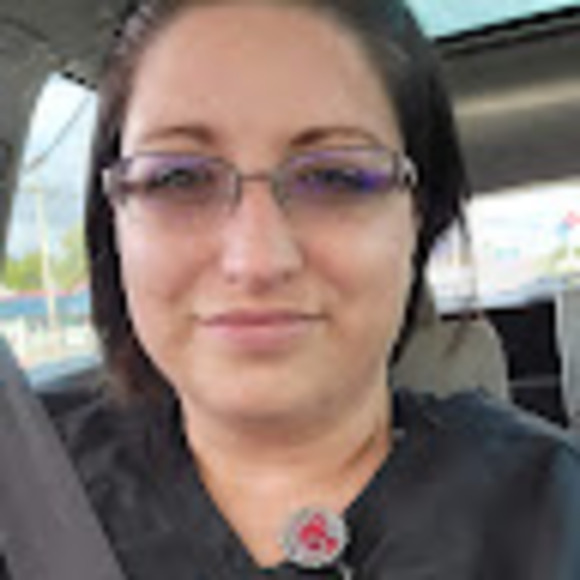 nicolebentle704